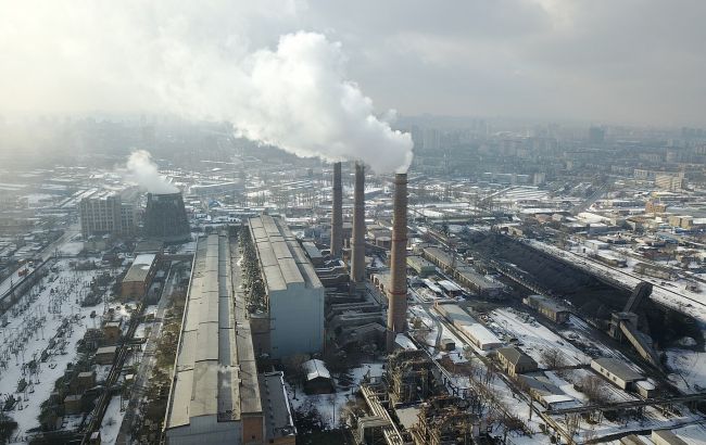 Дарницкую ТЭЦ могут приостановить из-за экологической угрозы для киевлян