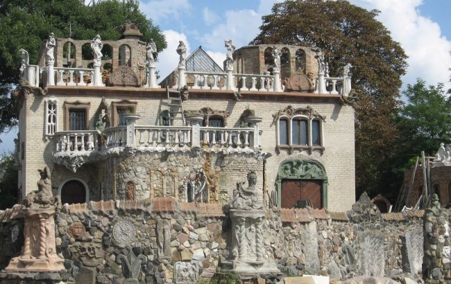 Будинок з химерами є не тільки в Києві. Де шукати архітектурні дива у Львові, Харкові та Одесі