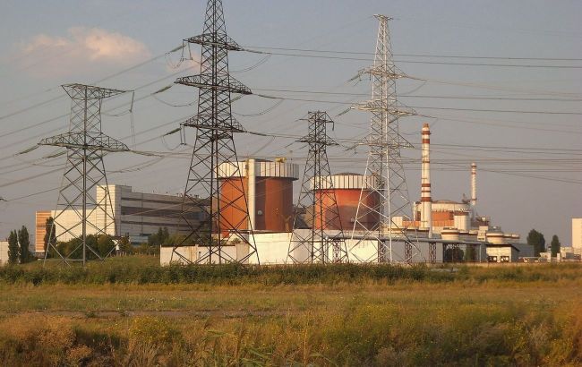Пивденноукраинская АЭС снизила мощность одного из реакторов: что известно