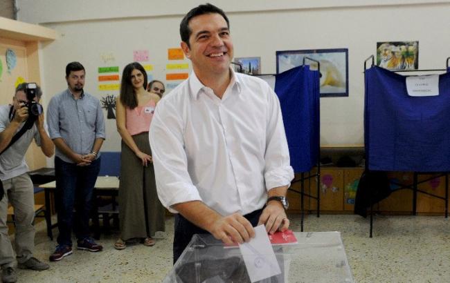 У Греції відкрилися виборчі дільниці на загальних парламентських виборах