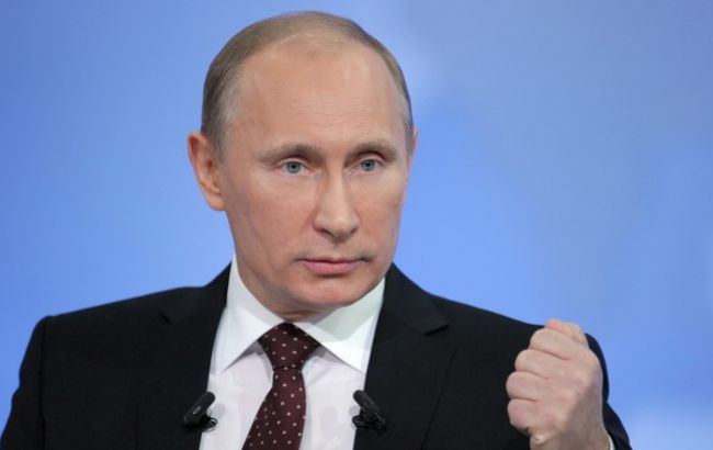 Путін обговорив з Радбезом РФ безпеку російських дипвідомств в Україні