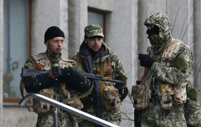 Бойовики за вечір 12 раз обстріляли сили АТО під Донецьком
