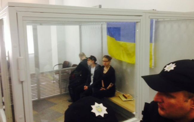 Суд продлил арест трех подозреваемых в убийстве милиционеров в Киеве