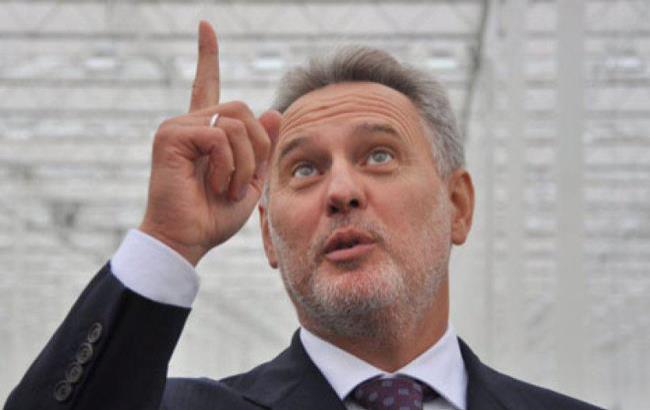 "Он улетел, но обещал вернуться": Фирташ так и не прибыл в Украину