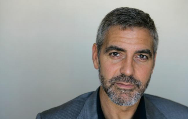 Знову холостяк: Джордж Клуні розлучається з дружиною
