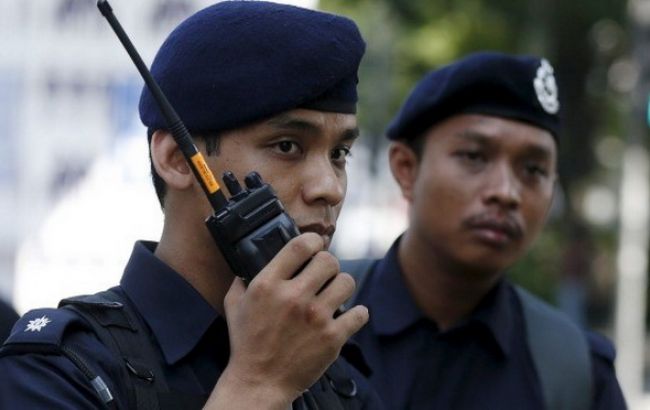 Малайзія депортує з країни близько 50 громадян КНДР