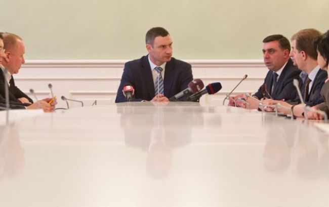 Кличко поручил создать рабочую группу для наведения порядка в строительной отрасли Киева