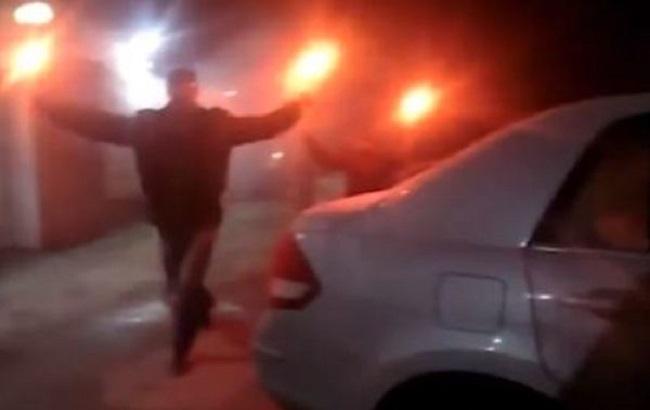 Полиция расследует как хулиганство ночное нападение на посольство РФ в Киеве