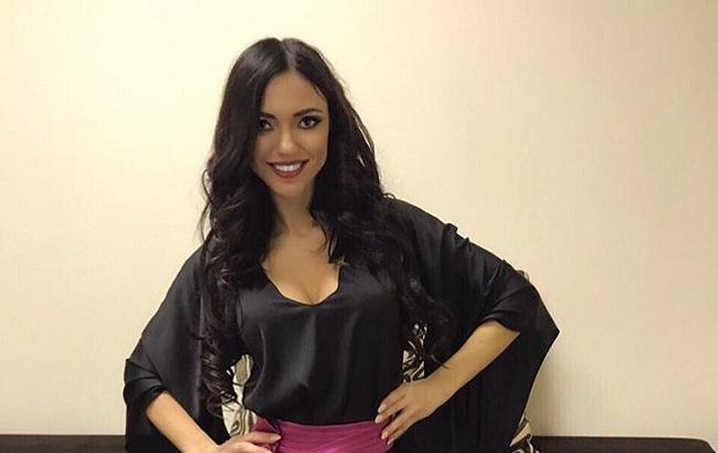 Джеджула с "НеАнгелом" Викой устроили насмешки над бортпроводницами