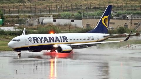 Ryanair запускает 18 маршрутов из Украины: список
