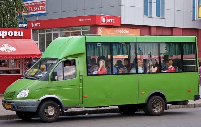 В Чернигове водитель выбросил из маршрутки известную волонтерку "Маму Таню"