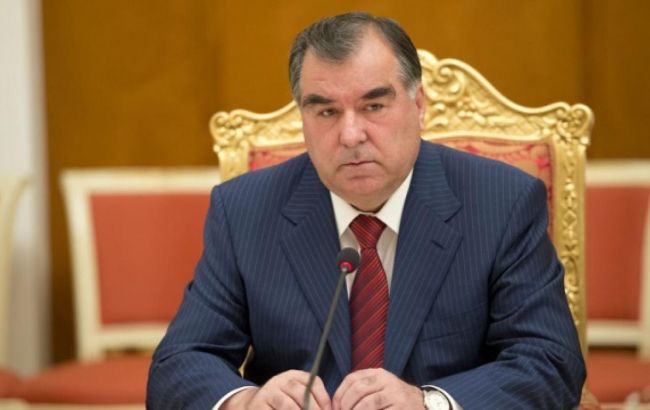 У Таджикистані ввели кримінальну відповідальність за образу президента
