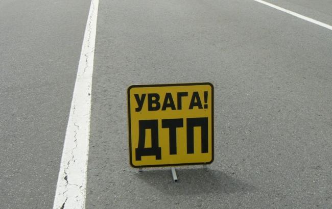 В Киевской области водитель наехал на девушку на пешеходном переходе