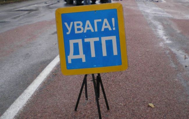 В Киеве движение транспорта на Южном мосту ограничено в результате ДТП