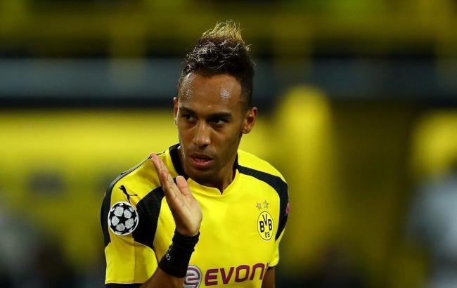 "Боруссія" не змогла домовитися з "Міланом" про трансфер Обамеянга