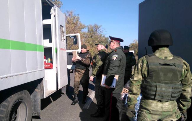 ДНР передала Україні ще 23 ув'язнених