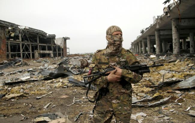 Российское командование запретило боевикам на Донбассе списывать вооружение, - разведка
