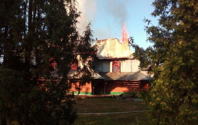 Под Ивано-Франковском сгорел старинный храм УГКЦ