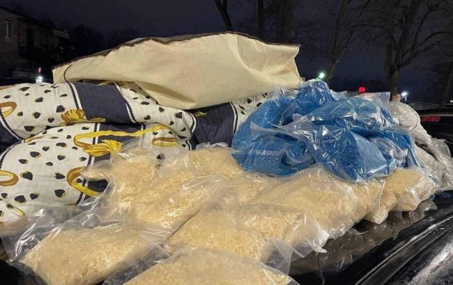 В Киеве во время осмотра автомобиля нашли 20 килограммов наркотиков