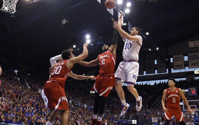 Украинец Михайлюк установил рекорд по баскетболу в США