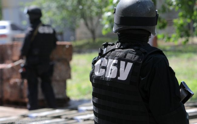 СБУ виявила три схованки зі зброєю та боєприпасами у зоні АТО