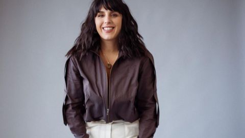 Красавица: Джамала показала, как носить и с чем комбинировать трендовые широкие брюки