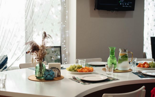 Не оставляйте это на столе! Какие предметы могут притягивать бедность и невзгоды