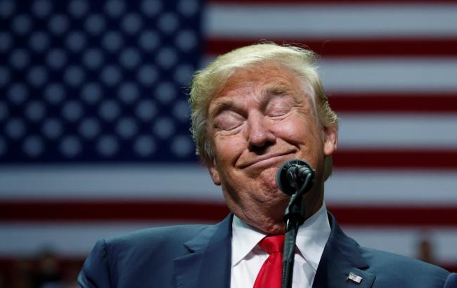 Трамп назвав американські суди "заполітизованими"