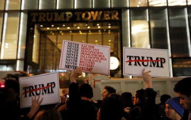 Американцы хотят сбежать от Трампа в другие страны