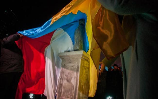 В Киеве установили памятник дочери Ярослава Мудрого