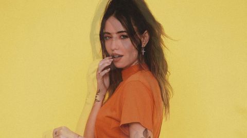 Сказочная зима: Надя Дорофеева показала, как нужно одеваться на яркую прогулку (видео)