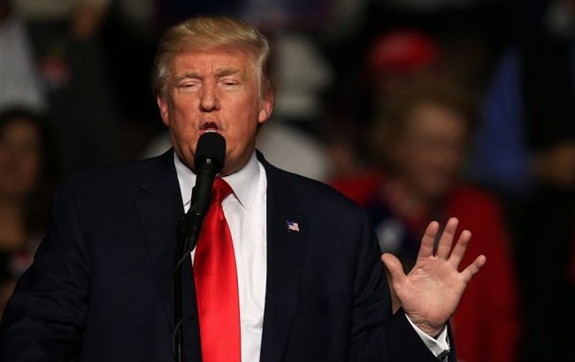 Трамп назвав найбільші американські ЗМІ "вашингтонським болотом"