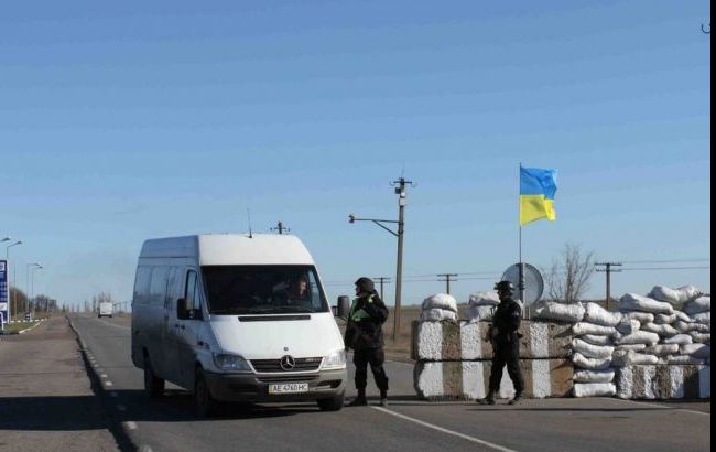 На КПВВ "Марьинка" возобновили пропускные операции