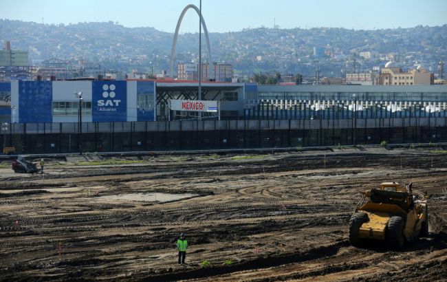 США планують побудувати стіну на кордоні з Мексикою протягом двох років