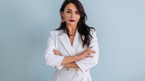 Любити себе і бути прикладом: Ілона Гвоздьова розповіла про нелегку жіночу долю