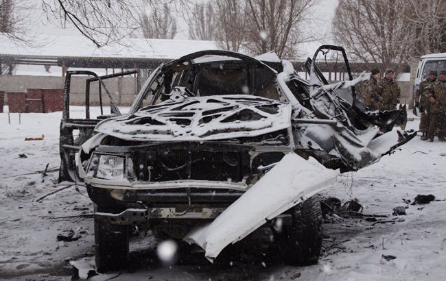 Взрыв авто в Луганске: ЛНР уточнила число погибших