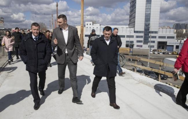 У 2017 році в Києві заплановано відремонтувати 100 доріг, - Кличко