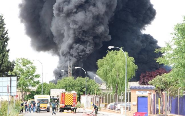 В Іспанії стався вибух на хімзаводі, є постраждалі
