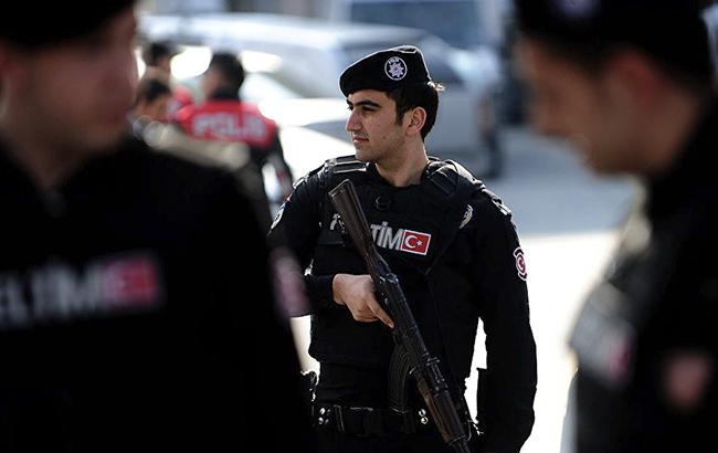 У Турції поліція запобігла теракту, застреливши смертника