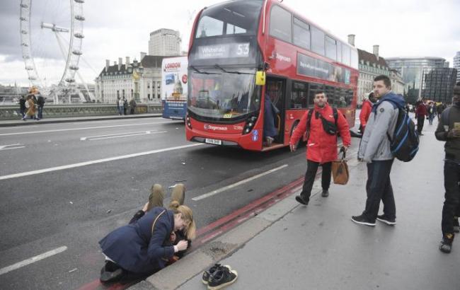 Теракт в Лондоне: опубликованы фото