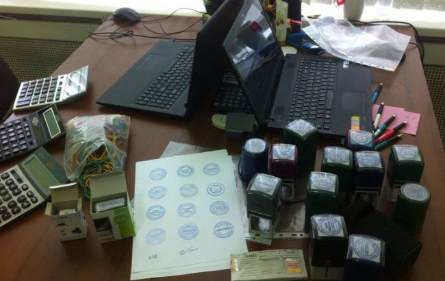 Под Киевом разоблачен конвертцентр с оборотом в более 240 млн гривен