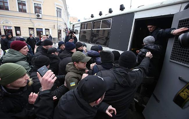 Полиция освободила всех ранее задержанных активистов в Киеве