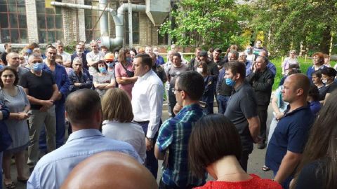 "Електроважмаш" заборгував понад 34 млн зарплат, робітники вийшли на страйк