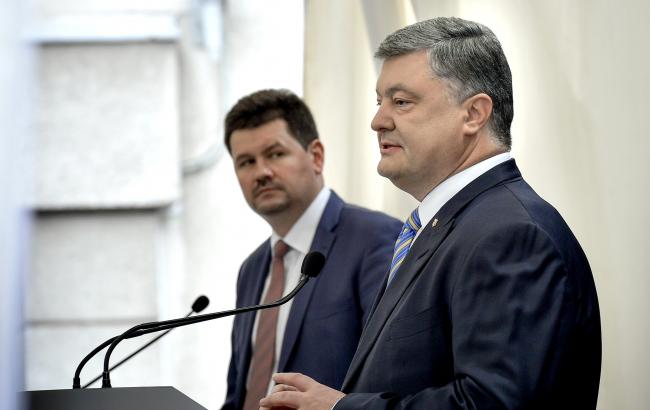 Порошенко представить стратегію розвитку України на найближчі роки у вересні