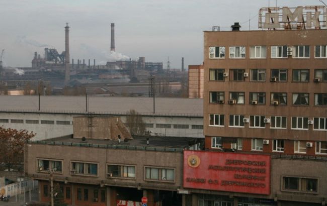 Блокада Донбасса: Днепровский меткомбинат под угрозой остановки