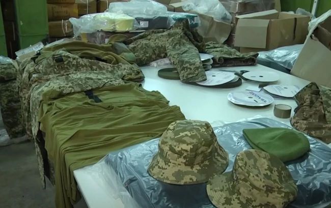 Виробник спецформи для ЗСУ з Сумської області заявив про блокування роботи з боку податківців