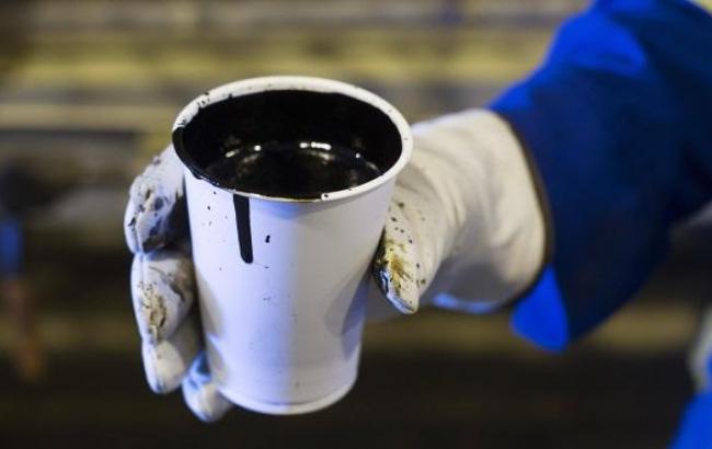Стоимость барреля нефти Brent упала ниже 60 долл