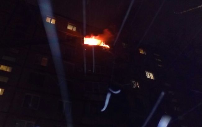 В Харькове произошел пожар в многоэтажке, погибла женщина