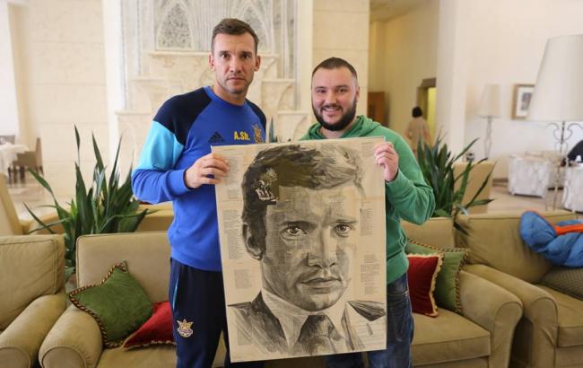 Портрет Андрея Шевченко создали из стихов Кобзаря