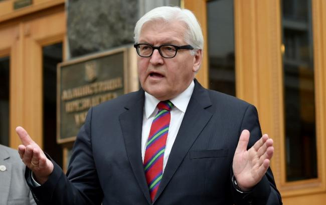 Штайнмайер закликав сторони конфлікту на Донбасі прискорити переговорний процес